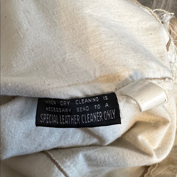 Wilson Distressed Tan Men's Jacket suede size medium - Picture 16 of 16